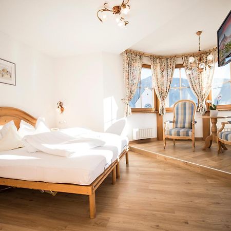 Turmhotel Gschwendt Planca di Sopra Exteriér fotografie